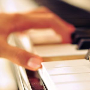 欧美精品丰满强奸xxxx
